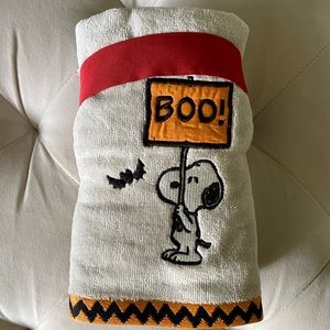 Peanuts Snoopy Halloween Hand Towels